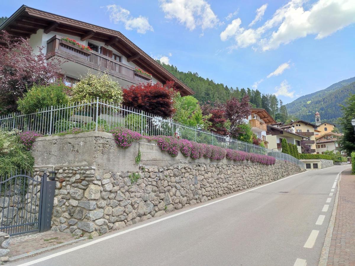 Appartamento Con Giardino Carisolo Kültér fotó